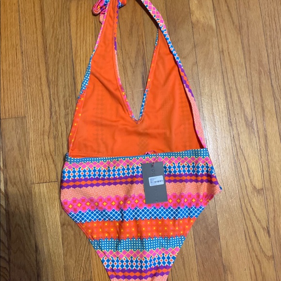 Plunging One Piece Swimsuit - Picture 2 of 6